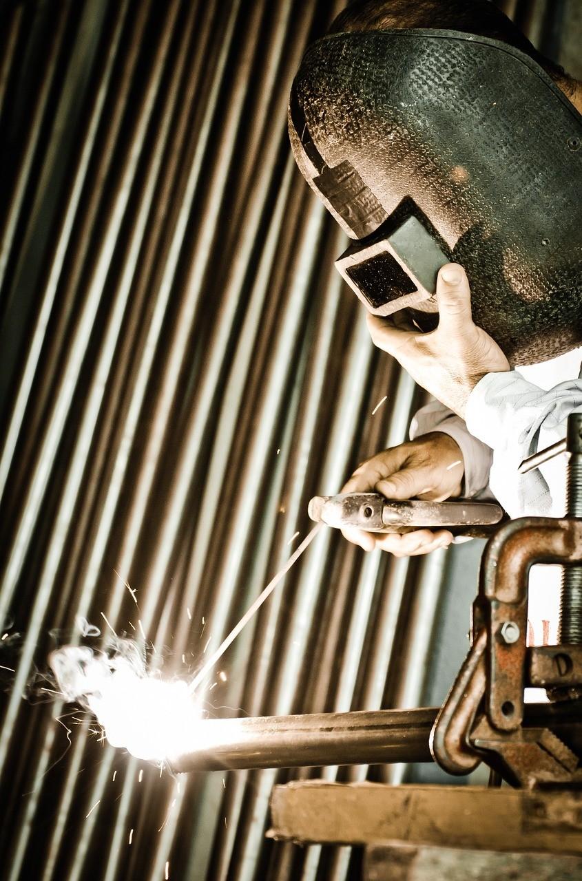 Professional MIG Welding in Cambridge, Canada | Custom Engineering