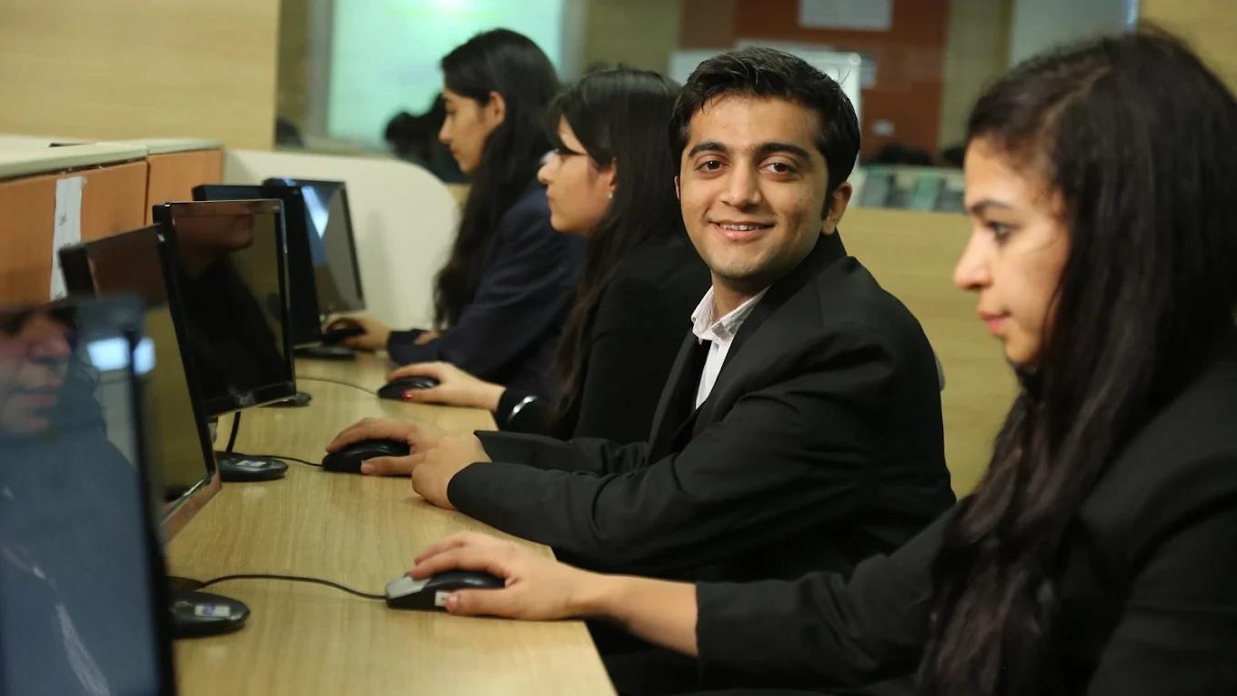 Discover the Top PGDM Colleges in Mumbai for 2024 | Best Options for Your Future