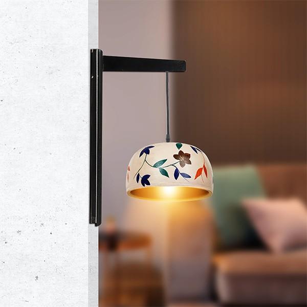 Wall Decor Lamp: A Soft Light That Looks Good 