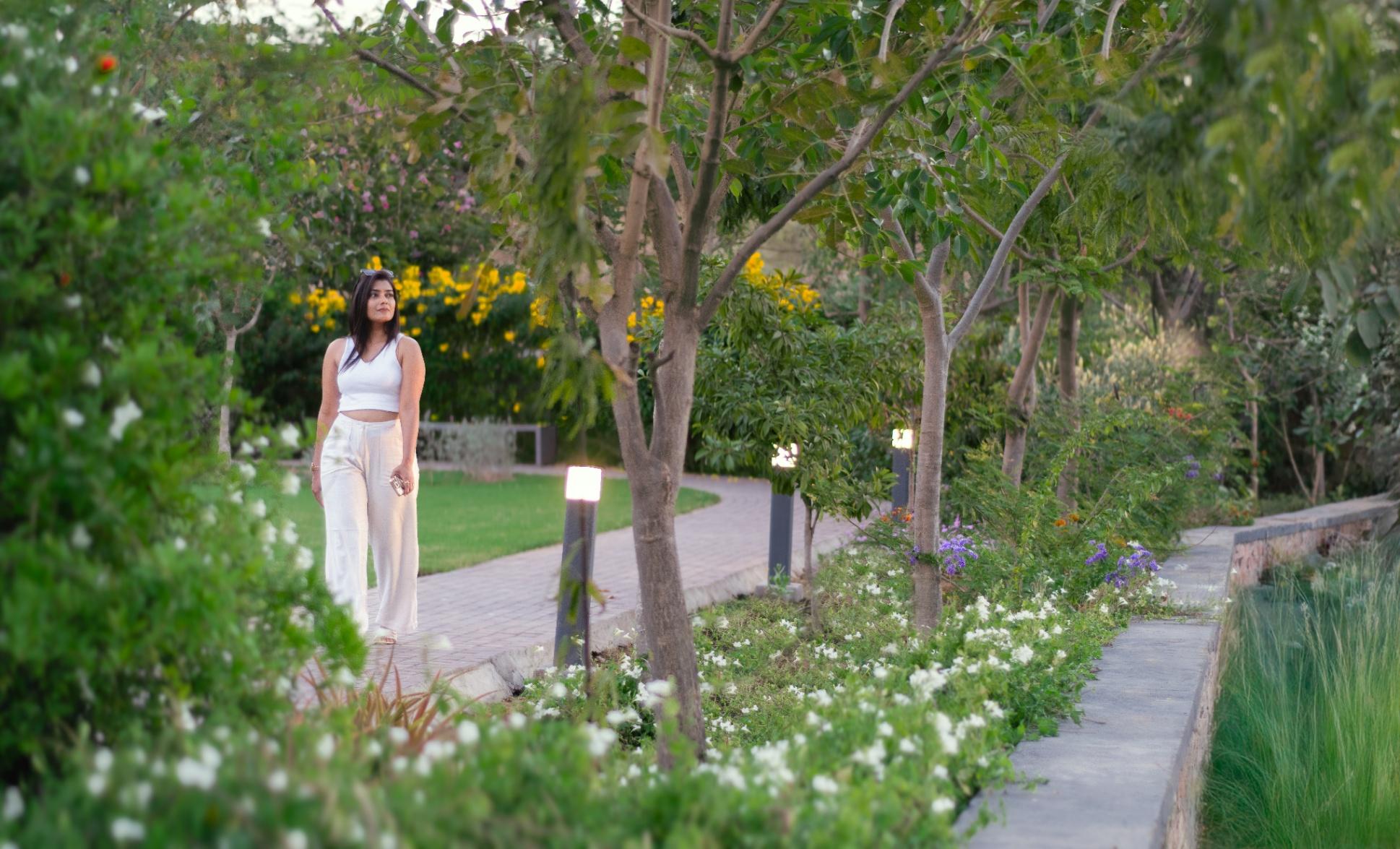  Explore Premium Farm Houses for Sale in Ahmedabad