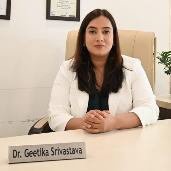 Best Dermatologist in Delhi - Dr Geetika Srivastava