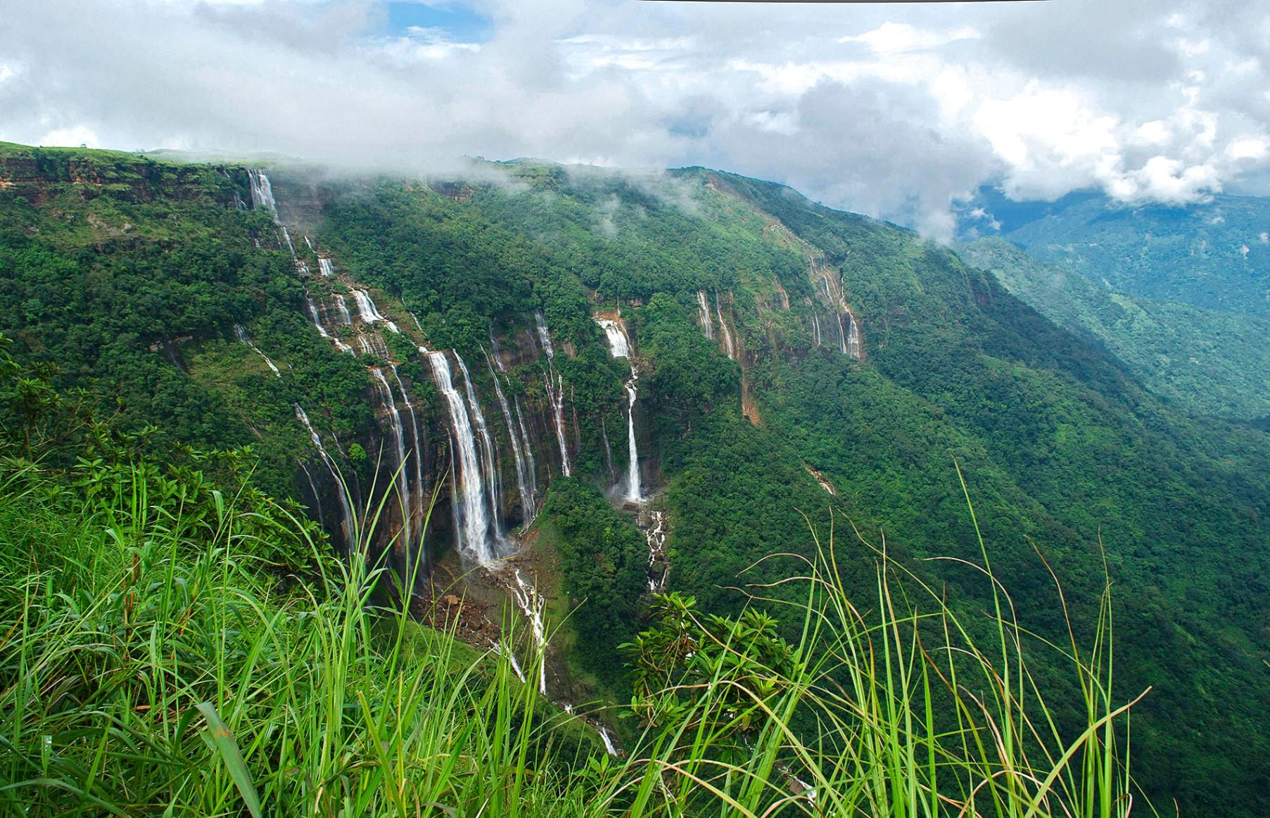  Kaziranga Shillong Cherrapunji Packages from Guwahati Airport