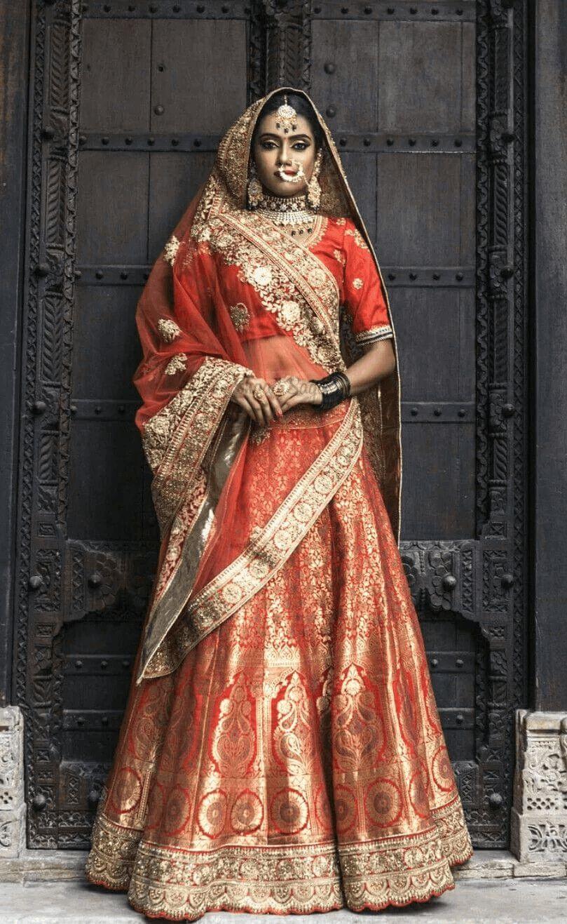 Gharchola Lehengas arey created to be worn in sacred traditions and wedding .