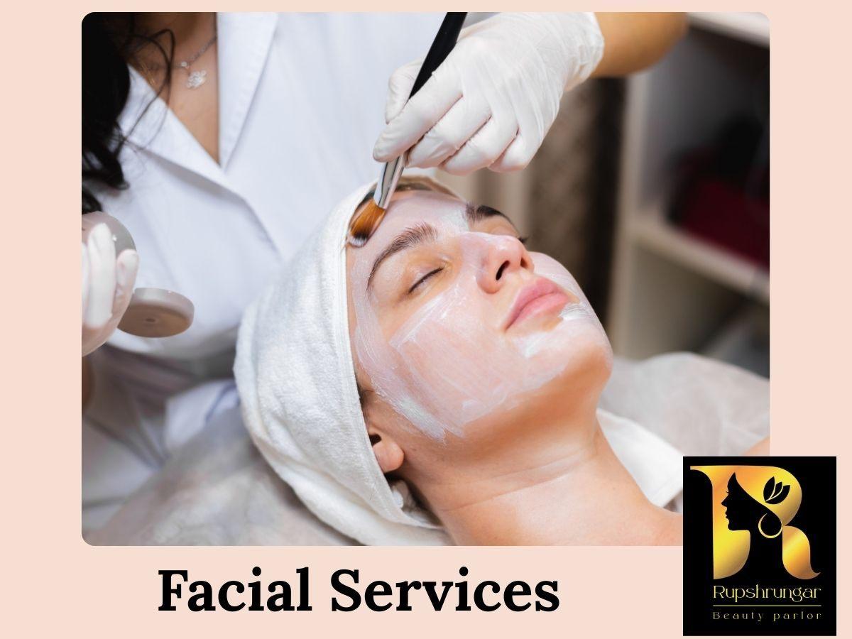 Facial Services in Dhule 
