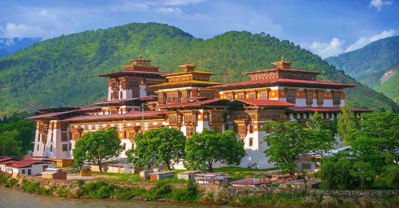 Book Bhutan Package Tour from Mumbai 
