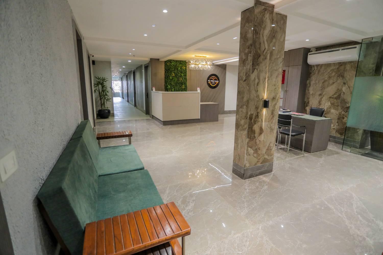 Best Hotels in Gwalior stay at white seasons hotels