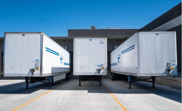 The Complete Guide to Commercial Trailer Rentals: Types, Specs & Safe Hauling