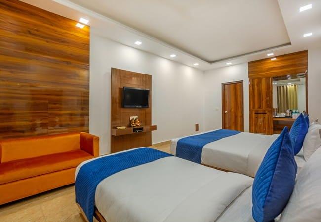 Best Hotel in Karol Bagh