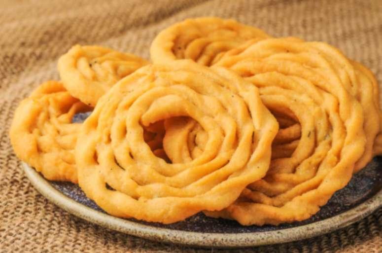 Tiffin service, Cooking service; Exp: 4 year