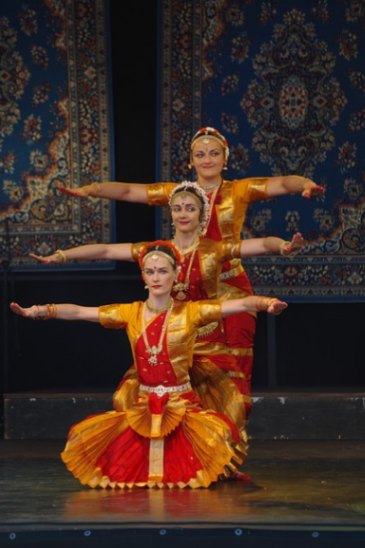 Bharatanatyam, Folk Dance, Jazz, Kathak, Kathakali; Exp: More than 10 year