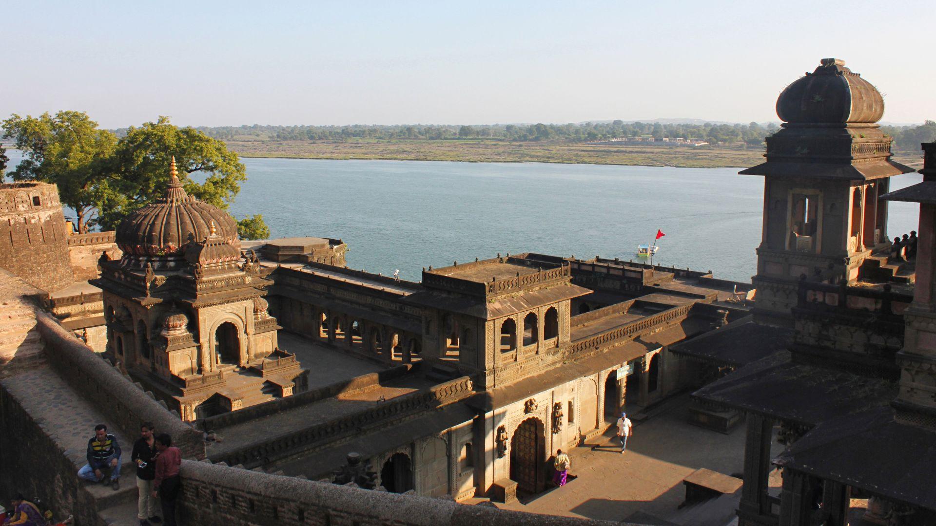 Khargone Pin Codes, History, Places to Visit, Food 