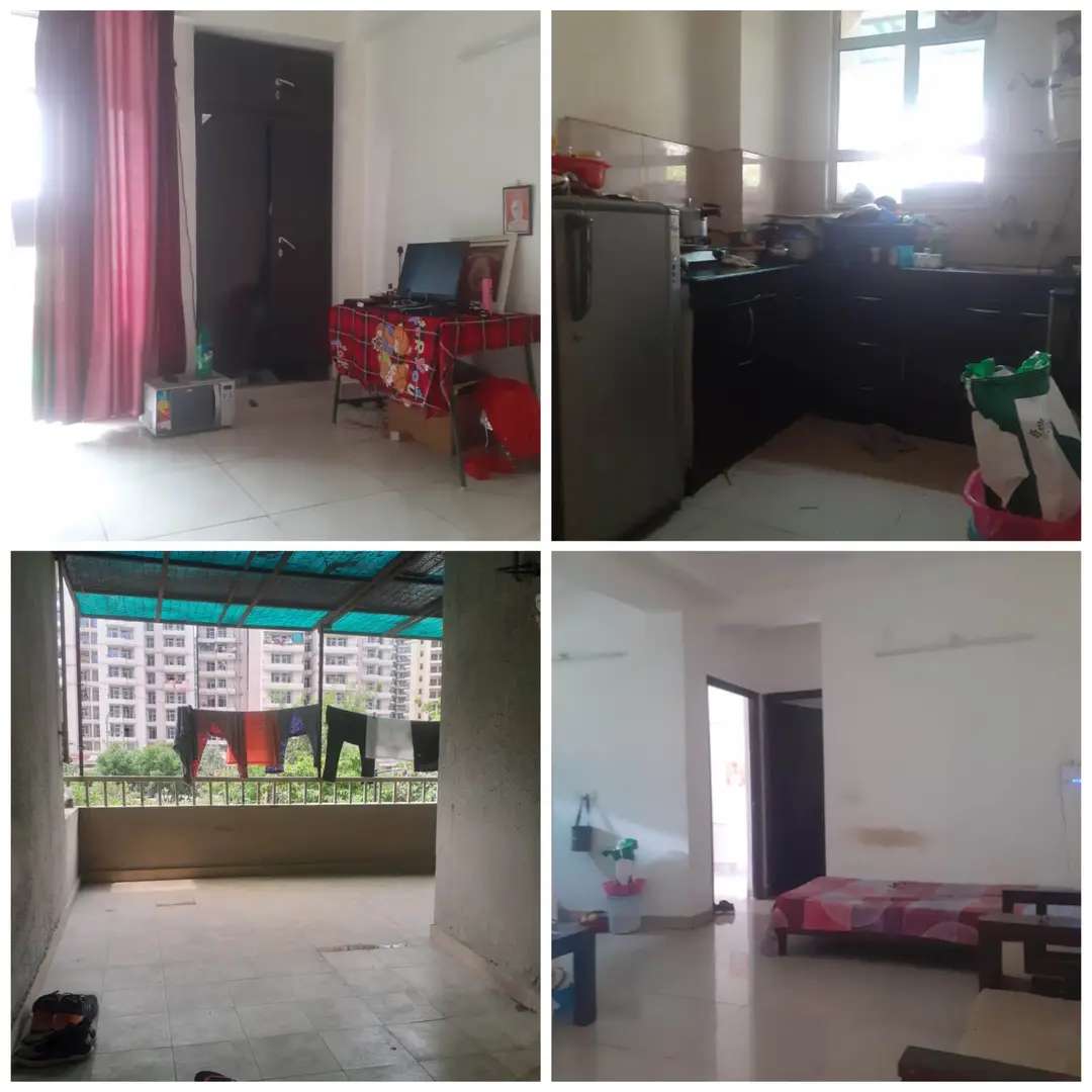 2 Bed/ 2 Bath Apartment/ Flat, Semi Furnished for rent @Park Avenue gour City 1 Noida extension 