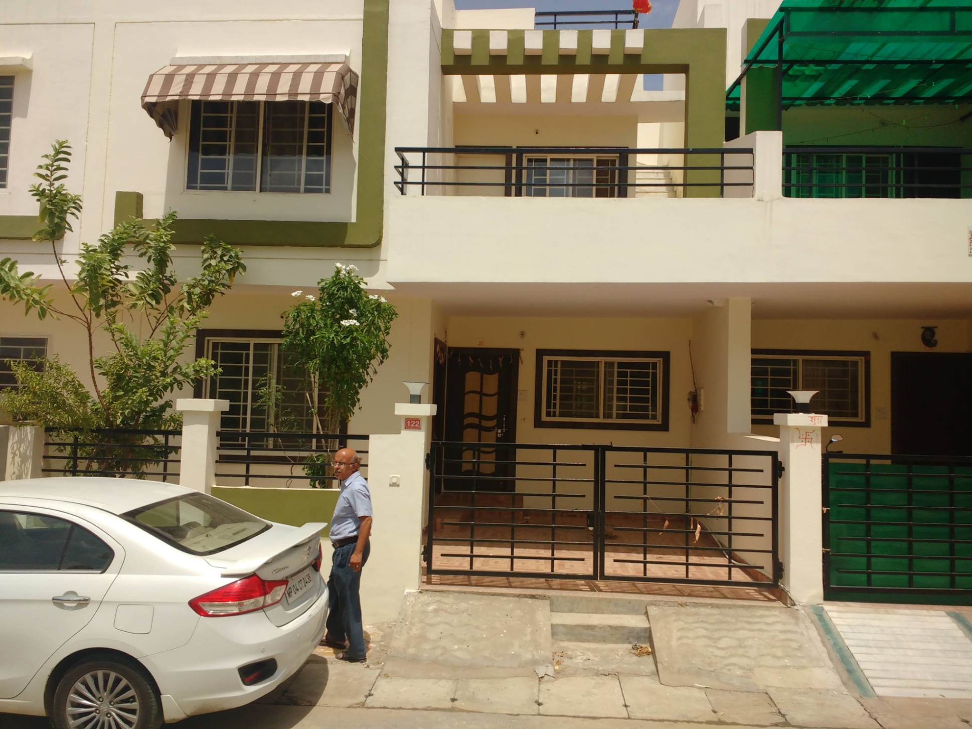 3 Bed/ 3 Bath House/ Bungalow/ Villa; 2,100 sq. ft. carpet area, Semi Furnished for rent @House no 122 Faith Kala Empire Sohagpur Kolar road Bhopal