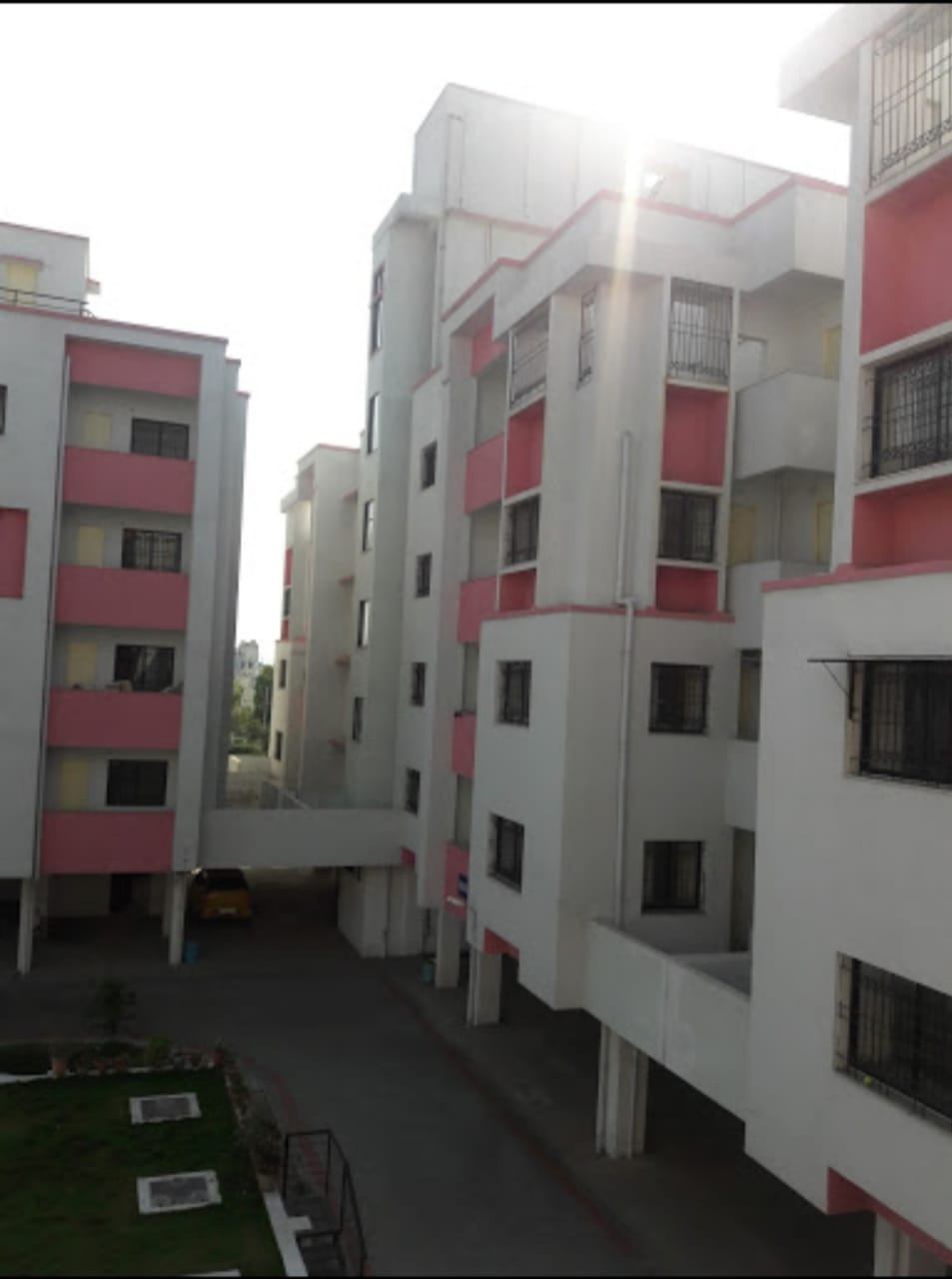 3 Bed/ 3 Bath Apartment/ Flat; 1,300 sq. ft. carpet area; Ready To Move for sale @DHANTOLI