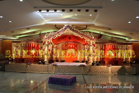 Mehndi Artist, Events/ Catering, Party Entertainment; Exp: More than 10 year
