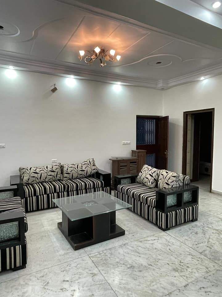2 Bed/ 2 Bath Apartment/ Flat, Furnished for rent @ Indirapuram Ghaziabad 