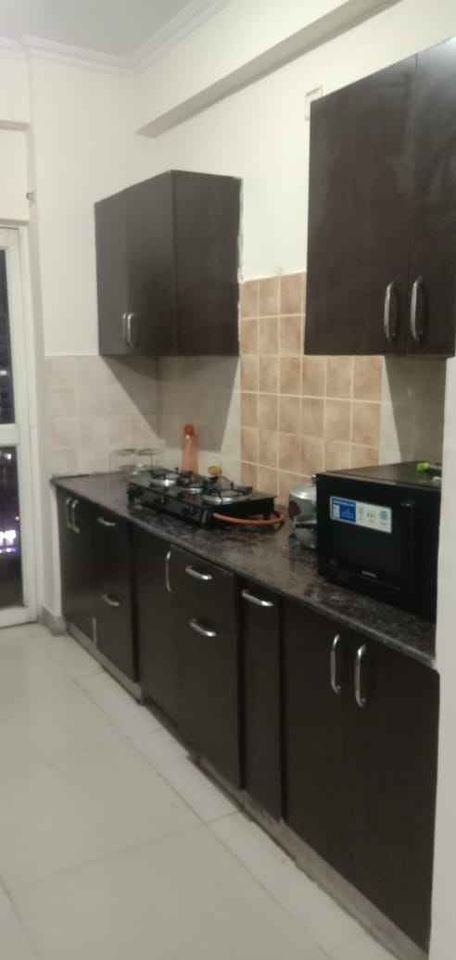 3 Bed/ 3 Bath Apartment/ Flat, Furnished for rent @golf city plot 8 