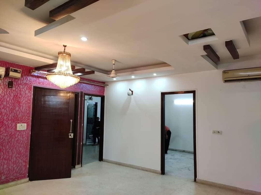 4 Bed/ 4 Bath Apartment/ Flat; 3,713 sq. ft. carpet area; Ready To Move for sale @Niti khand indirapuram