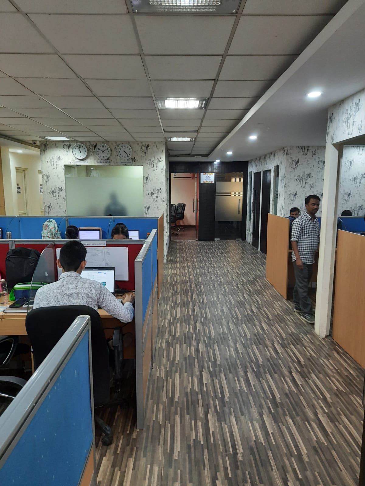 Ready to move IT/Corporate office space to convert your business idea into reality! Furnished office space with carpet area of 4250 sq. Ft. Is immediately available for lease at sector-3 Noida..55 Work Station,Md Cabin,Director cabinManager cabin,Meeting roomReception,Conference,pantry....