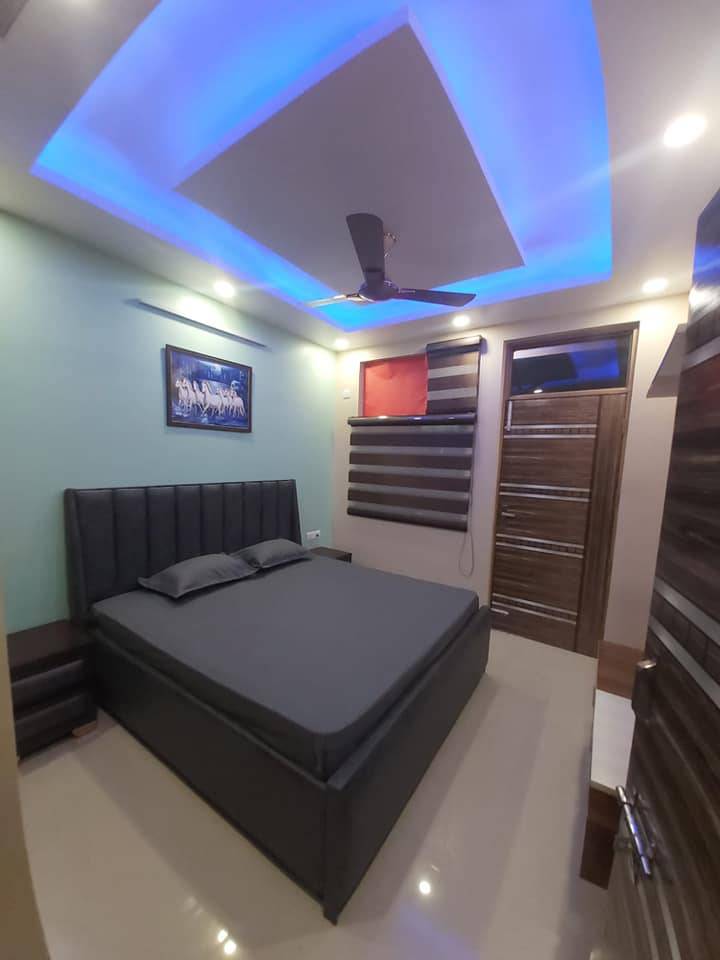 2 Bed/ 2 Bath Rent Apartment/ Flat; 900 sq. ft. carpet area, Furnished for rent @Vasant Kunj - Pocket B2.