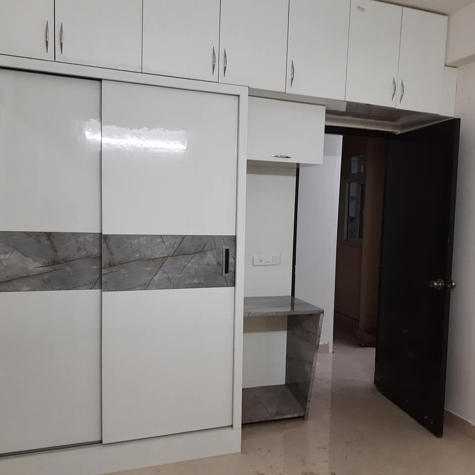 2 Bed/ 2 Bath Rent Apartment/ Flat, Semi Furnished for rent @south Gurgaon Sector 36 Sohna