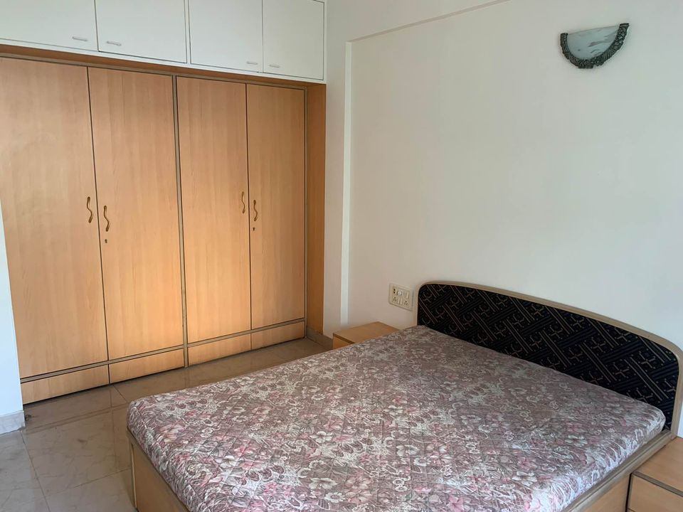 2 Bed/ 2 Bath Rent Apartment/ Flat, Furnished for rent @Prabhadevi Mumbai
