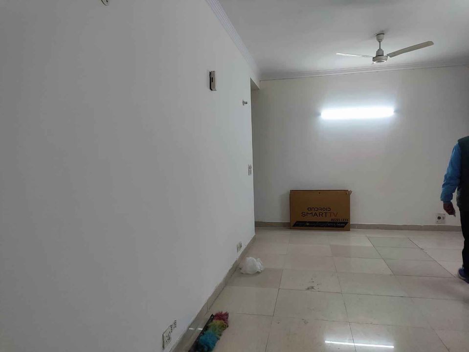 2 Bed/ 2 Bath Rent Apartment/ Flat, Semi Furnished for rent @Sector 46 Gurugram