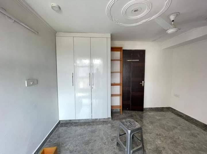 2 Bed/ 2 Bath Rent Apartment/ Flat, Furnished for rent @gaur city Greater Noida