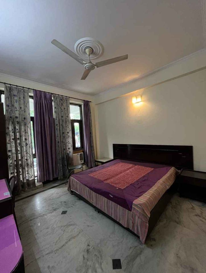 2 Bed/ 2 Bath Rent Apartment/ Flat, Furnished for rent @Sector : 43 ( Near Metro ) Gurugram