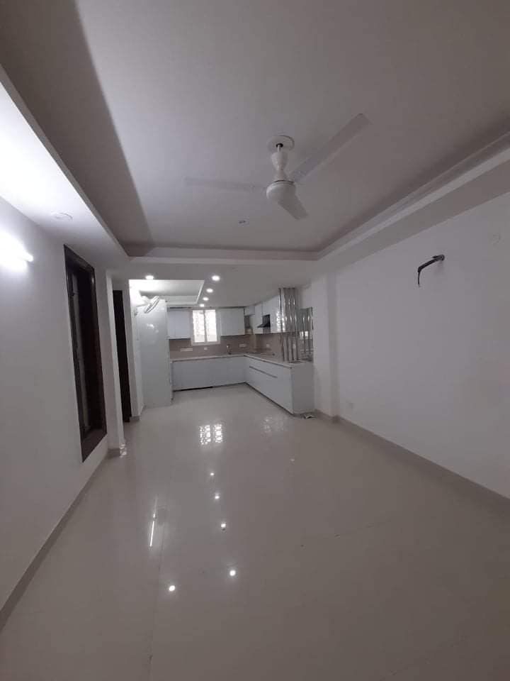 3 Bed/ 3 Bath Rent Apartment/ Flat; 320 sq. ft. carpet area, Semi Furnished for rent @South Delhi, Chatterpur enclave phase 2  Delhi