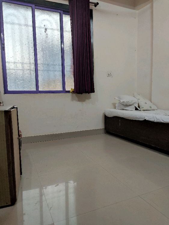 PG/ Roommate for rent @Versova, andheri west, mumbai