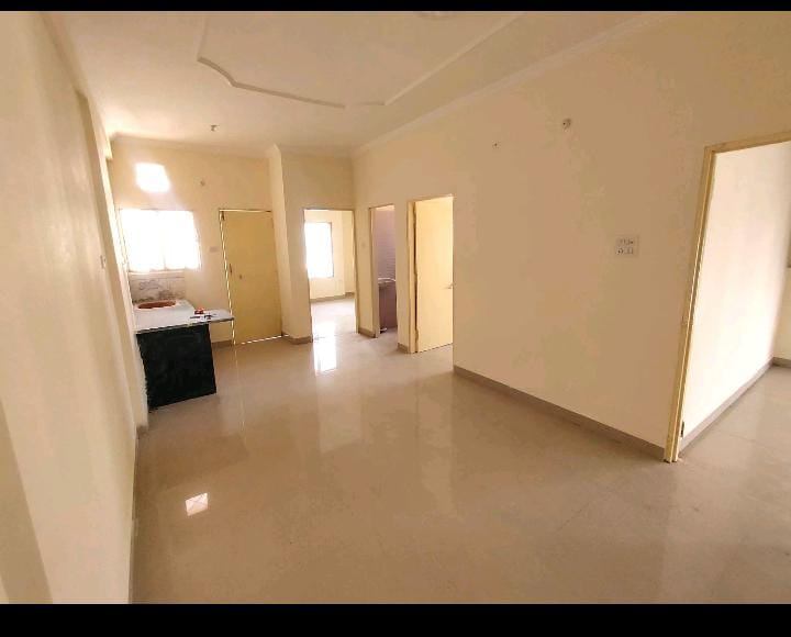 2 Bed/ 1 Bath Sell Apartment/ Flat; 712 sq. ft. carpet area for sale