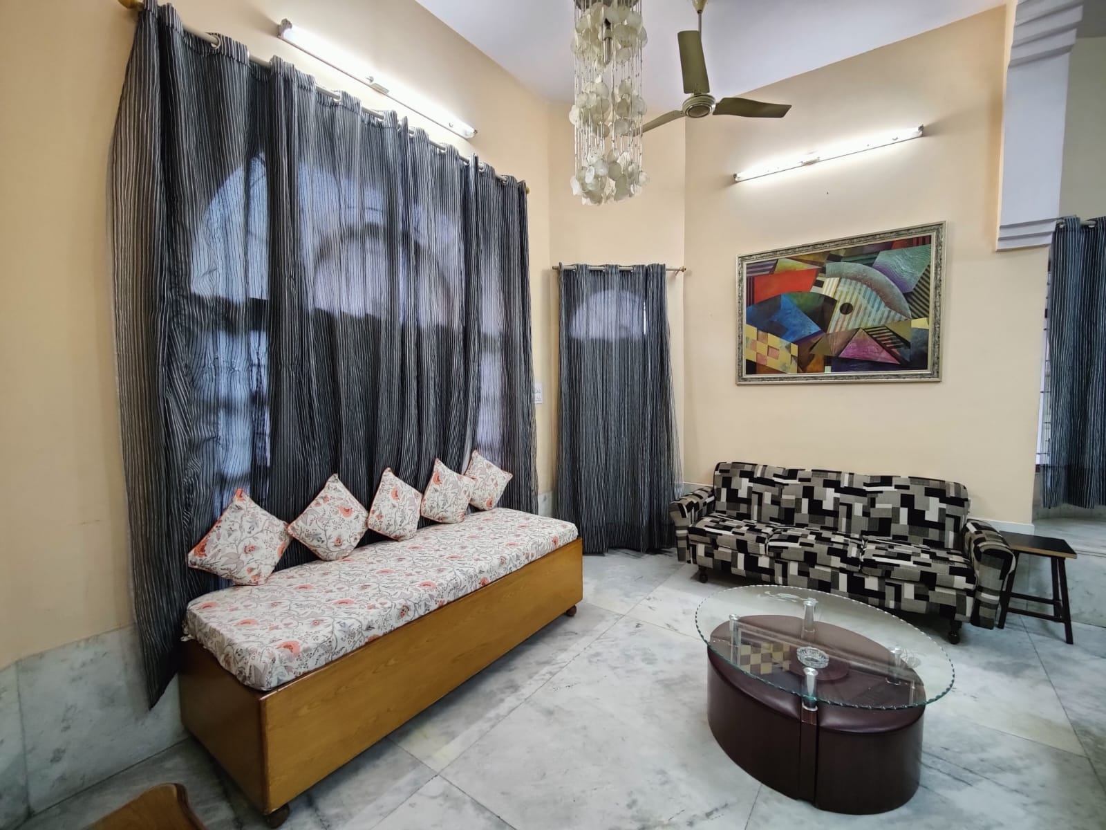 5+ Bed/ 5+ Bath Sell House/ Bungalow/ Villa; 2,790 sq. ft. carpet area; 2,950 sq. ft. lot for sale @26 SBI COLONY BARKAT NAGAR TONK PHATAK JAIPUR