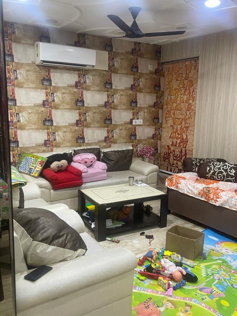 3 Bed/ 3 Bath Sell Apartment/ Flat; 2,250 sq. ft. carpet area; Ready To Move for sale @Vikaspuri New Delhi