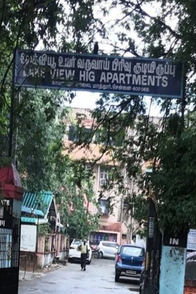 2 Bed/ 2 Bath Sell Apartment/ Flat; 680 sq. ft. carpet area; Ready To Move for sale @LAKE VIEW APARTMENT, MATHUR, CHENNAI 