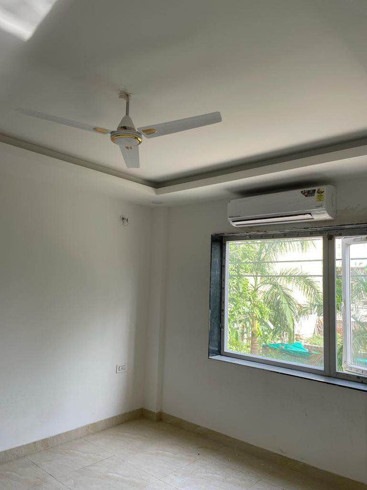 3 Bed/ 3 Bath Rent House/ Bungalow/ Villa, Semi Furnished for rent @Sector 30, Gurgaon
