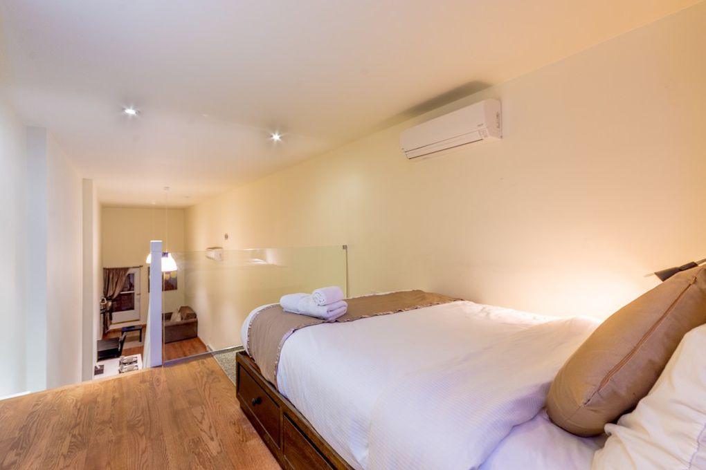 0 Bed/ 1 Bath Rent Apartment/ Flat; 650 sq. ft. carpet area, Furnished for rent @Churchgate, Mumbai 