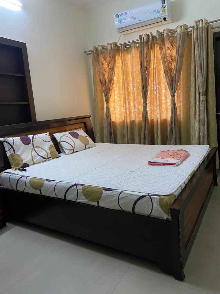 3 Bed/ 3 Bath Rent House/ Bungalow/ Villa, Furnished for rent @place orchid sarvdharm Kolar road Bhopal