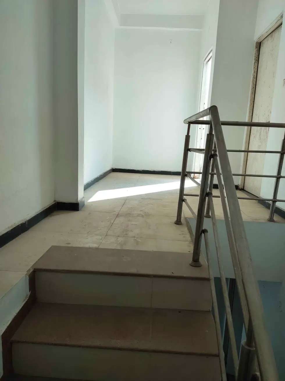 3 Bed/ 3 Bath Sell House/ Bungalow/ Villa; 1,000 sq. ft. carpet area; 1,215 sq. ft. lot for sale @Katara hills bhopal