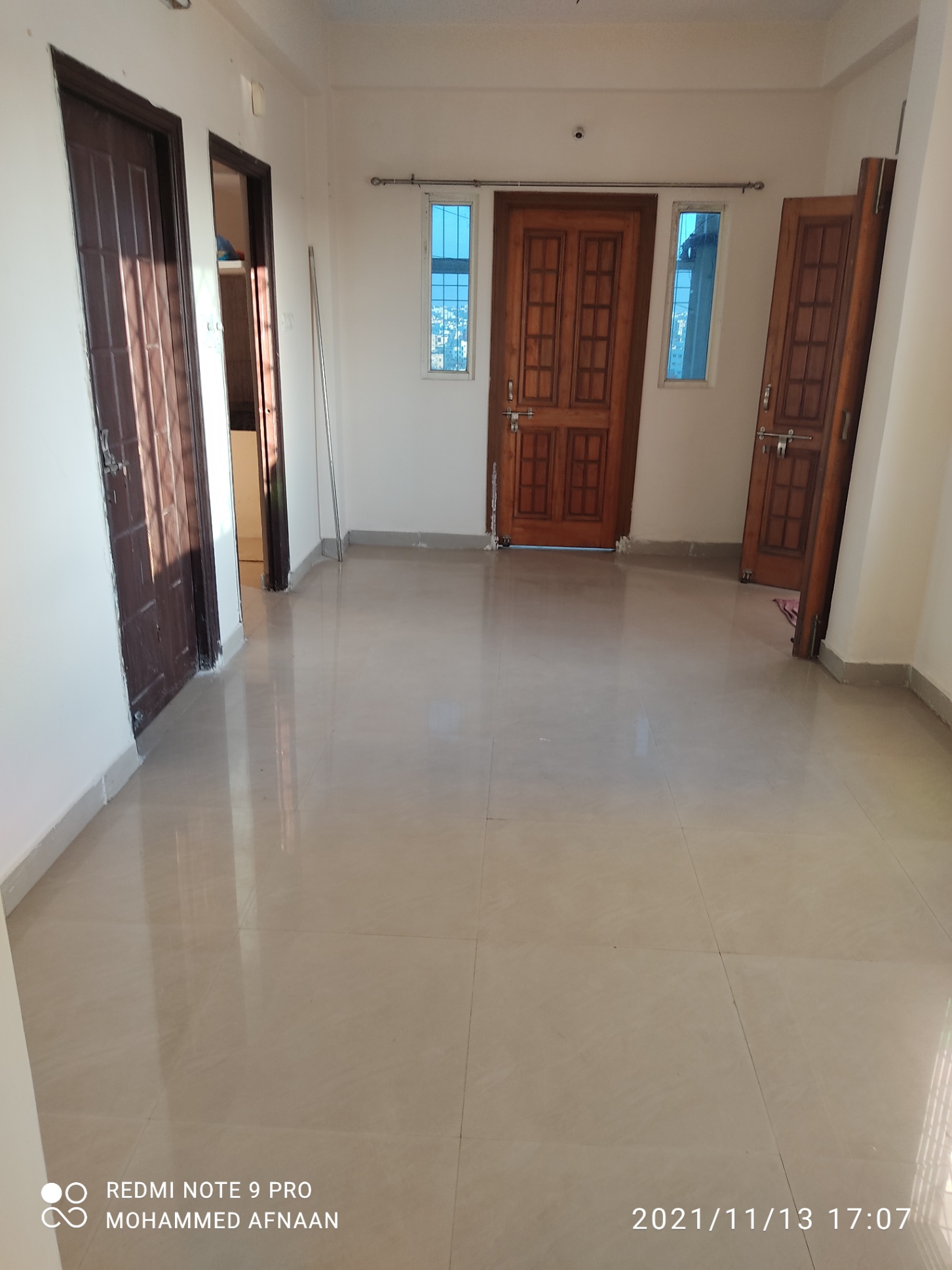 2 Bed/ 1 Bath Rent Apartment/ Flat; 800 sq. ft. carpet area, Semi Furnished for rent @Sun City, Bandlaguda Jagir