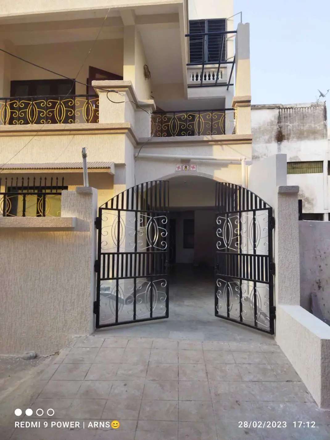 5+ Bed/ 5+ Bath Sell House/ Bungalow/ Villa; 1,500 sq. ft. lot for sale @Ayodhya bypass road Bhopal