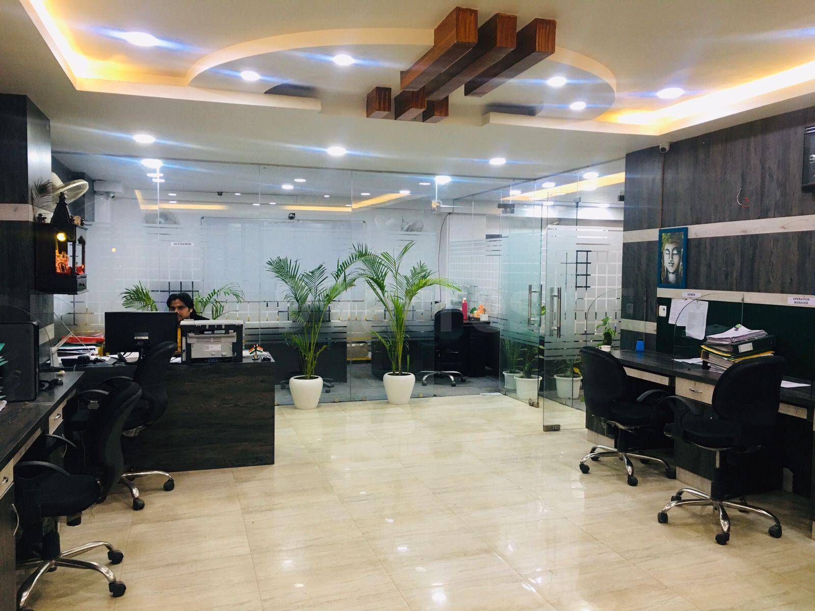 Rent Office/ Shop, 1600 sq ft carpet area, Furnished for rent @sector 49 noida