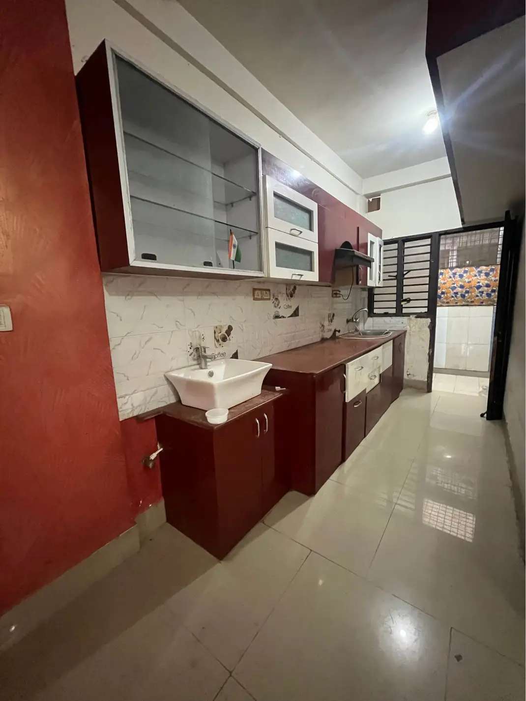 3 Bed/ 3 Bath Rent House/ Bungalow/ Villa, Semi Furnished for rent @Ayodhya bypass road Bhopal