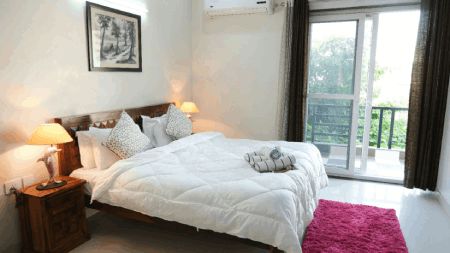 3 Bed/ 3 Bath Rent Apartment/ Flat; 1,400 sq. ft. carpet area, Furnished for rent @3015-P Plot no, 3015, Sector 46, Gurugram, Haryana 122018