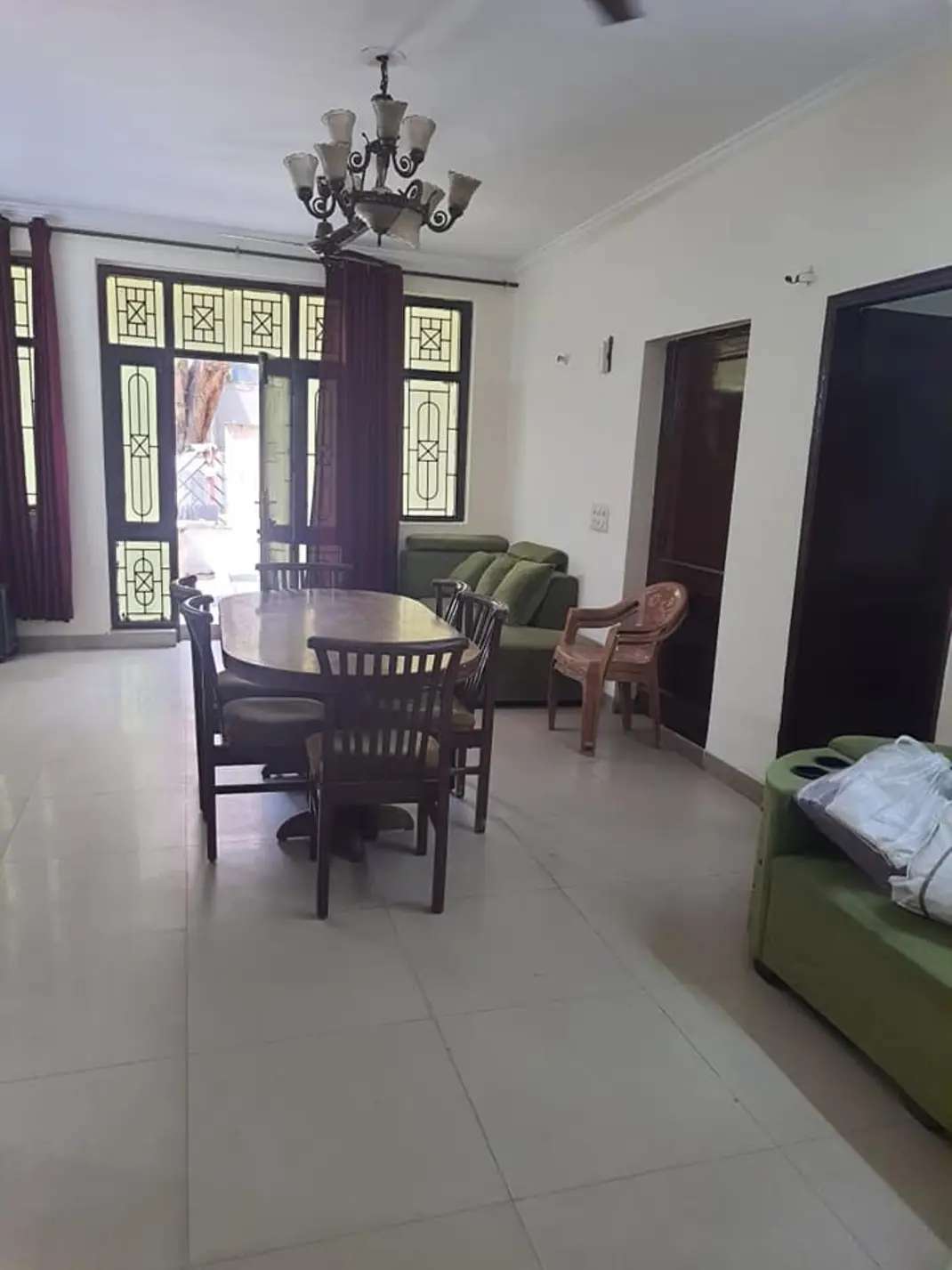 3 Bed/ 3 Bath Rent Apartment/ Flat, Furnished for rent @SOUTH CITY -1 gurugram 