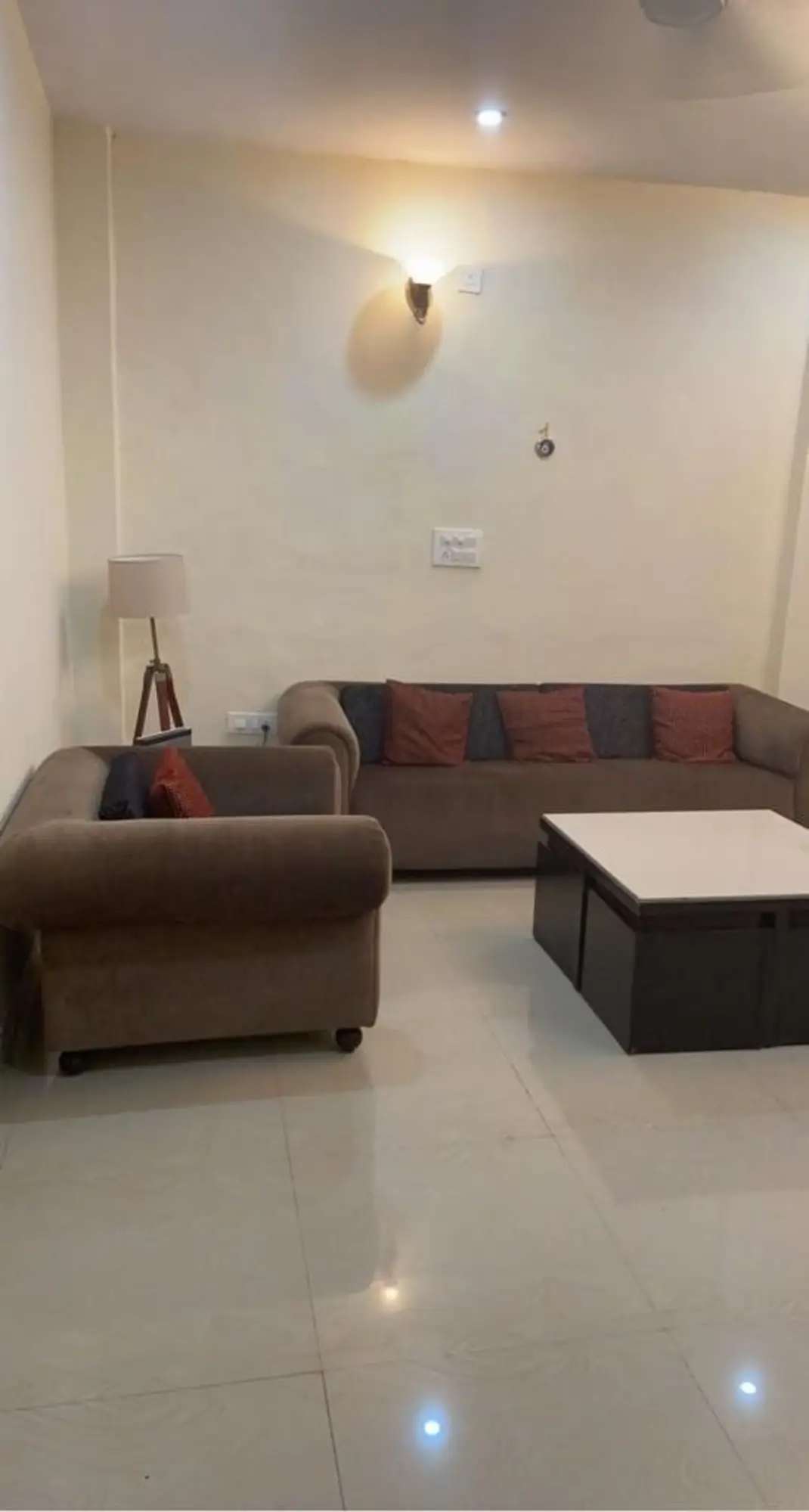 2 Bed/ 2 Bath Rent Apartment/ Flat, Furnished for rent @Greater Kailash -1  New delhi