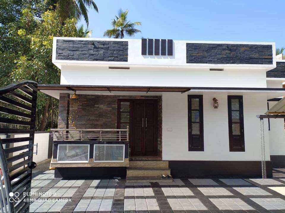 2 Bed/ 2 Bath Sell House/ Bungalow/ Villa; 580 sq. ft. carpet area; 600 sq. ft. lot for sale @kelambakkam