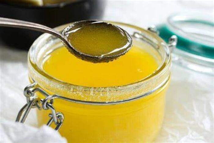 Buy Pure and Nutritious A2 Gir Cow Ghee
