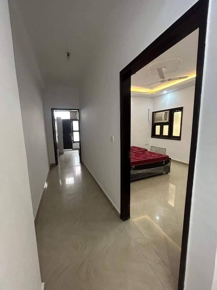 3 Bed/ 3 Bath Rent Apartment/ Flat, Furnished for rent @Saket new delhi