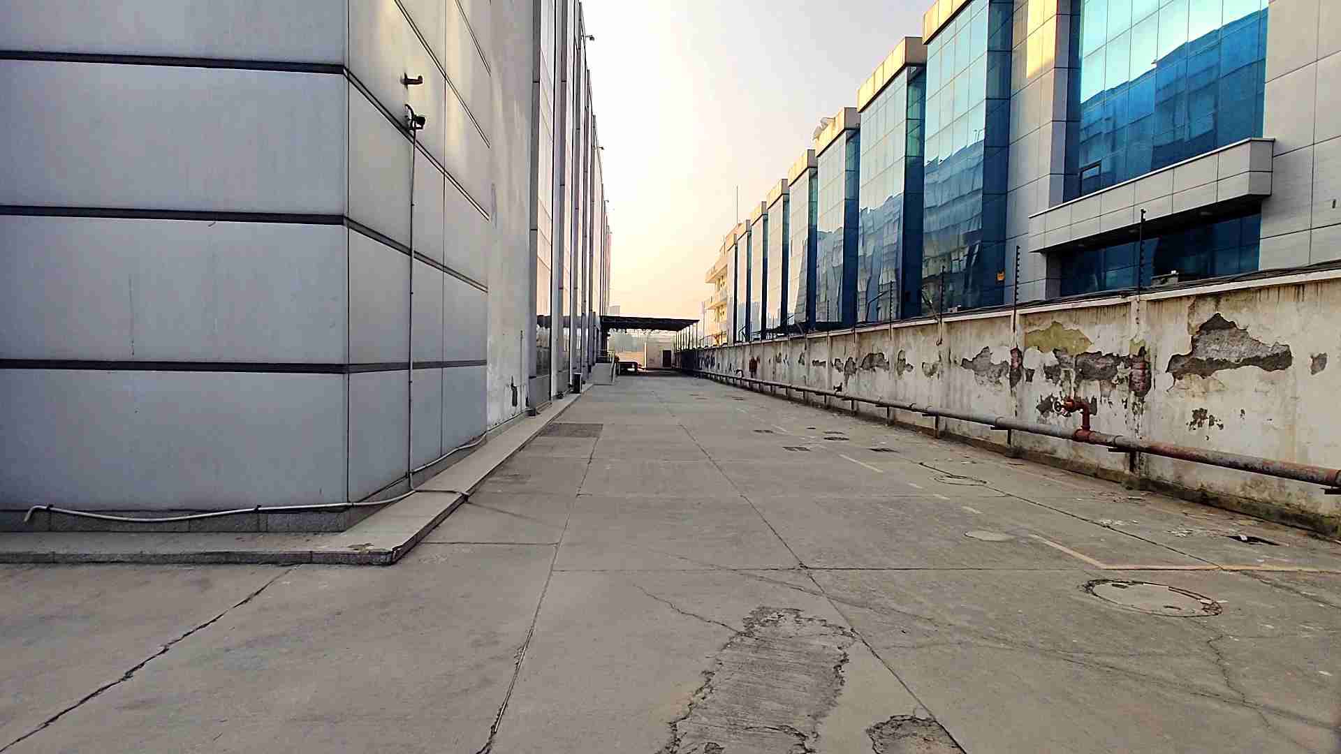  Looking Factory for Rent in Phase 2 Noida